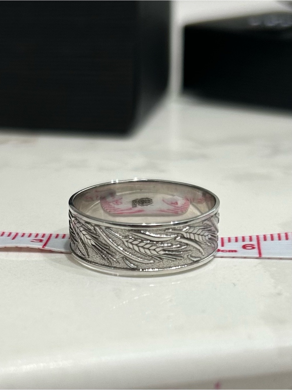 MENs-Engraved Wheat Band - sz 9 Silver .925